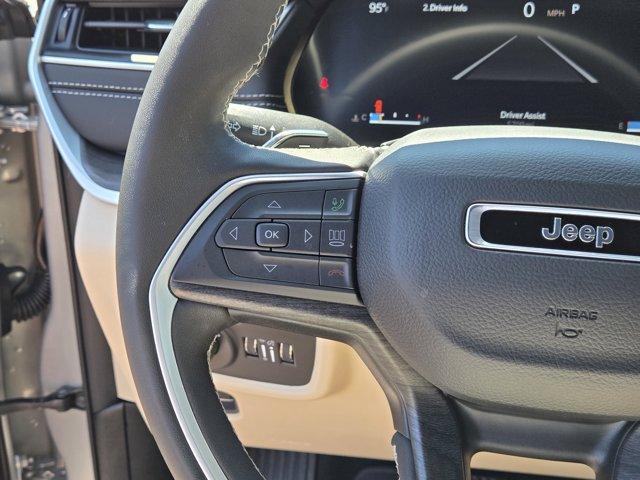 new 2025 Jeep Grand Cherokee L car, priced at $39,037