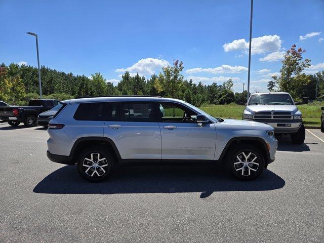 new 2025 Jeep Grand Cherokee L car, priced at $39,037