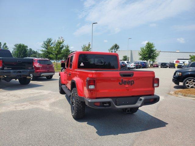 new 2025 Jeep Gladiator car, priced at $45,138