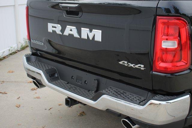 new 2025 Ram 1500 car, priced at $61,978