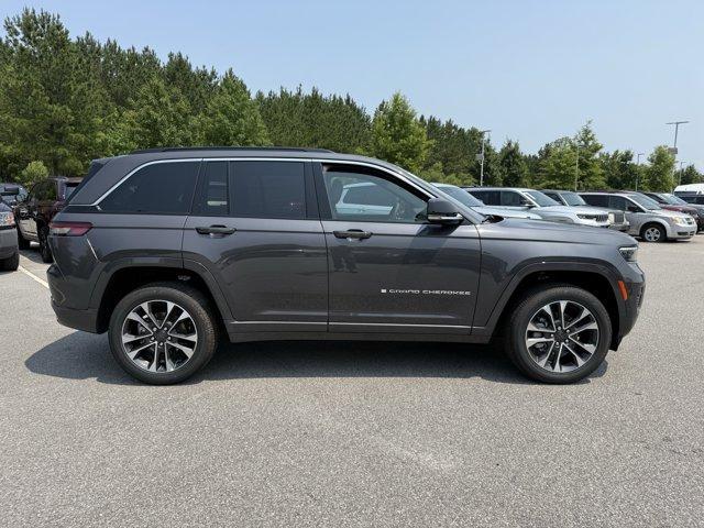 new 2025 Jeep Grand Cherokee car, priced at $59,585
