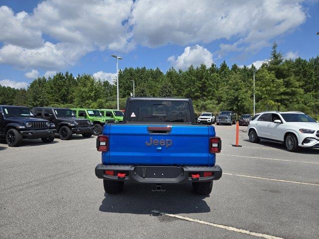 new 2025 Jeep Gladiator car, priced at $48,768