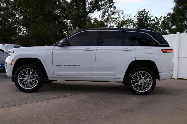 used 2022 Jeep Grand Cherokee car, priced at $45,990