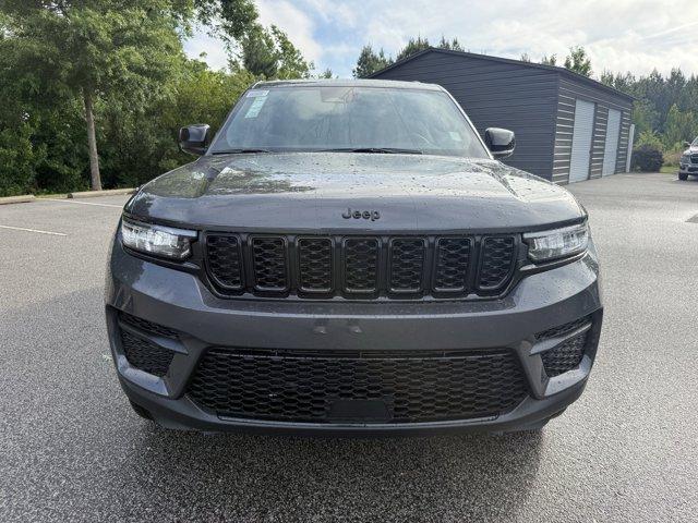 new 2025 Jeep Grand Cherokee car, priced at $44,230