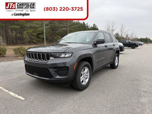 new 2025 Jeep Grand Cherokee car, priced at $36,825