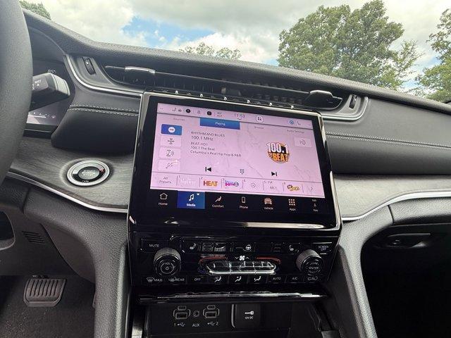 new 2025 Jeep Grand Cherokee L car, priced at $40,987