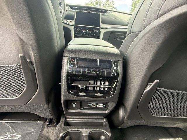 new 2025 Jeep Grand Cherokee L car, priced at $40,987