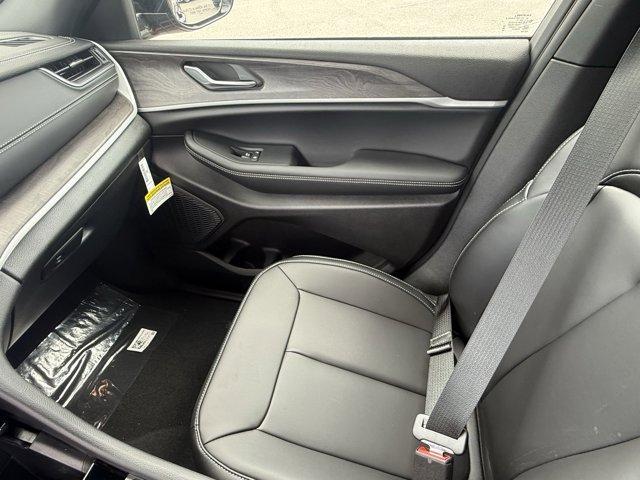 new 2025 Jeep Grand Cherokee L car, priced at $40,987