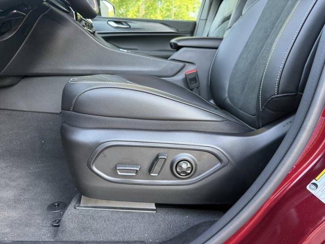 new 2025 Jeep Grand Cherokee car, priced at $44,230