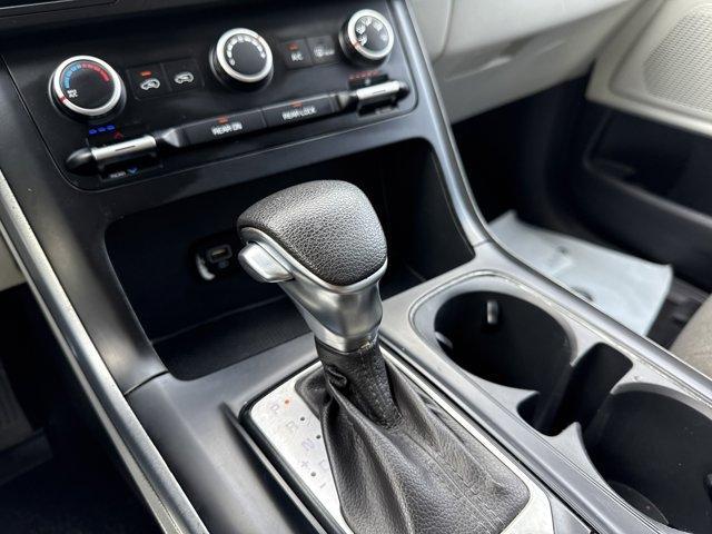 used 2023 Kia Carnival car, priced at $28,990