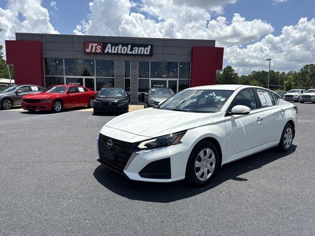 used 2023 Nissan Altima car, priced at $21,990