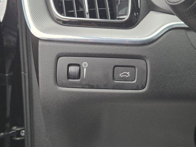 used 2020 Volvo XC60 car, priced at $18,290