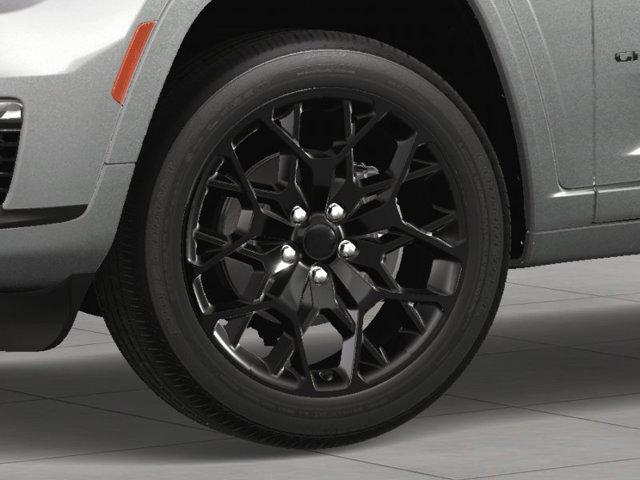 new 2025 Jeep Grand Cherokee L car, priced at $61,135