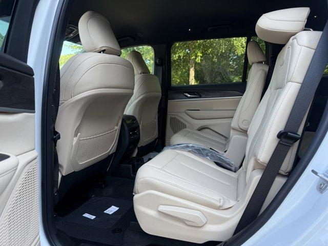 new 2025 Jeep Grand Cherokee L car, priced at $49,625