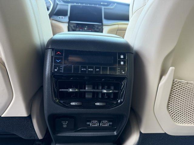new 2025 Jeep Grand Cherokee L car, priced at $49,625