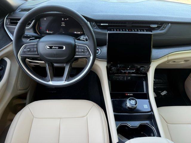 new 2025 Jeep Grand Cherokee L car, priced at $49,625