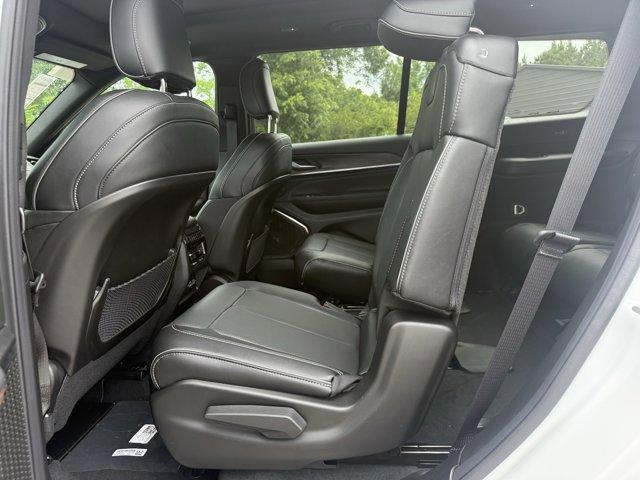 new 2025 Jeep Grand Cherokee L car, priced at $60,990