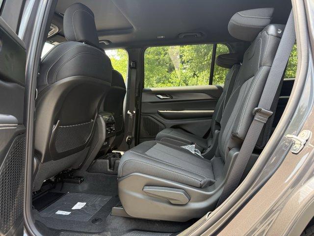 new 2025 Jeep Grand Cherokee L car, priced at $42,125