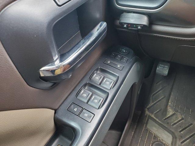 used 2018 Chevrolet Silverado 2500 car, priced at $25,490
