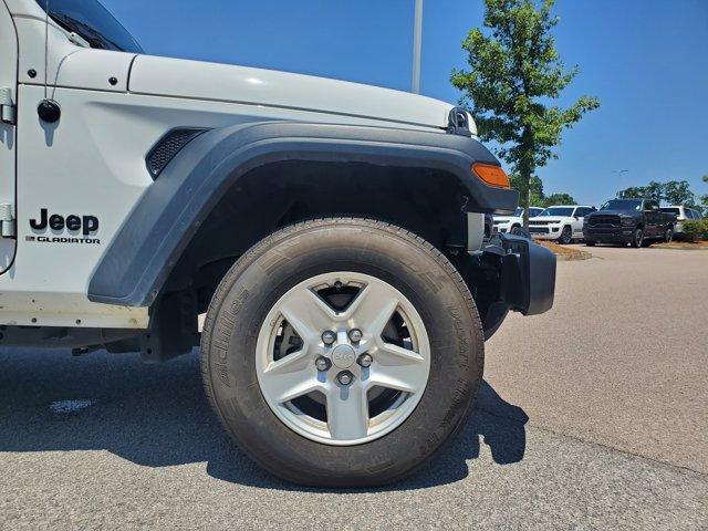 used 2023 Jeep Gladiator car, priced at $30,990