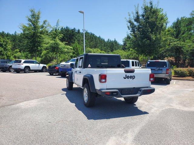 used 2023 Jeep Gladiator car, priced at $30,990