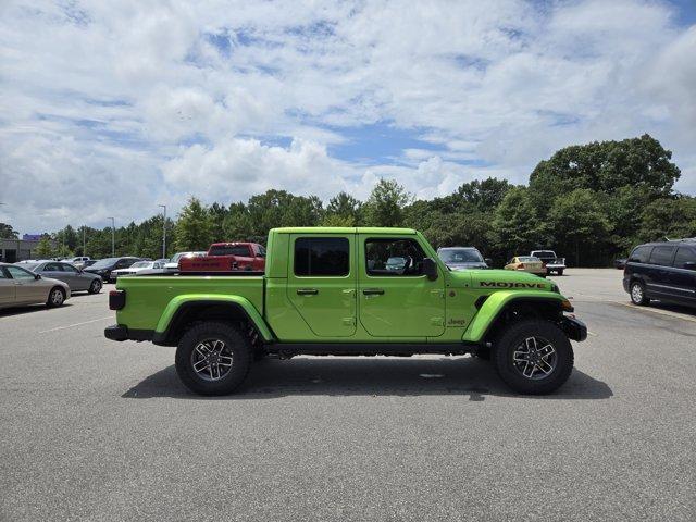 new 2025 Jeep Gladiator car, priced at $50,356