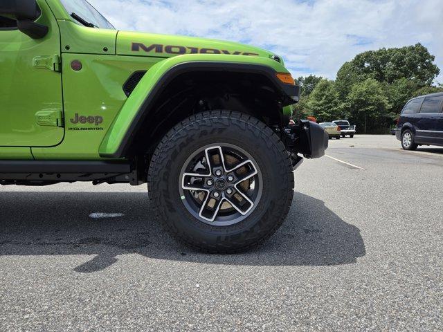 new 2025 Jeep Gladiator car, priced at $50,356
