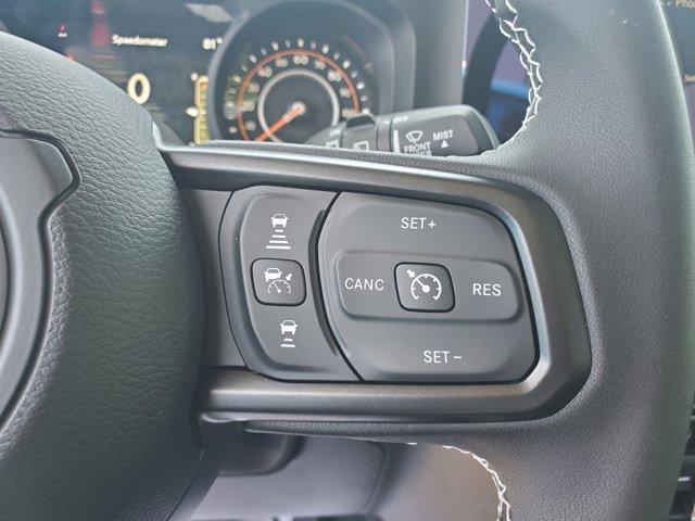 new 2025 Jeep Wrangler car, priced at $57,735