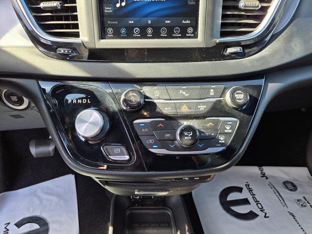 used 2020 Chrysler Pacifica car, priced at $17,990