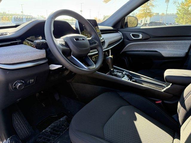 new 2025 Jeep Compass car, priced at $26,876