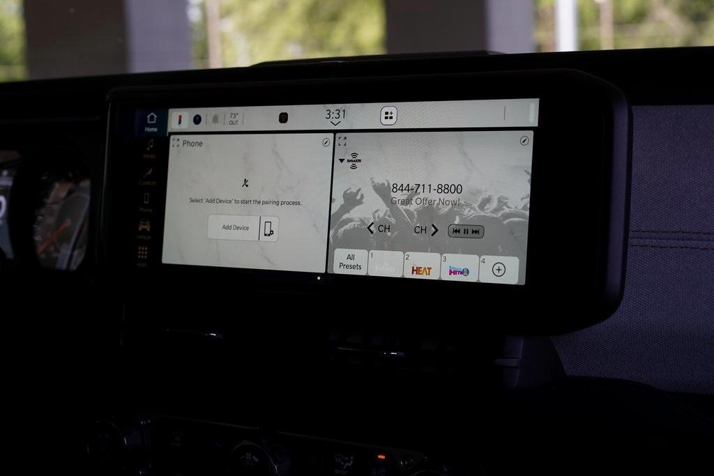 new 2025 Jeep Wrangler car, priced at $48,070