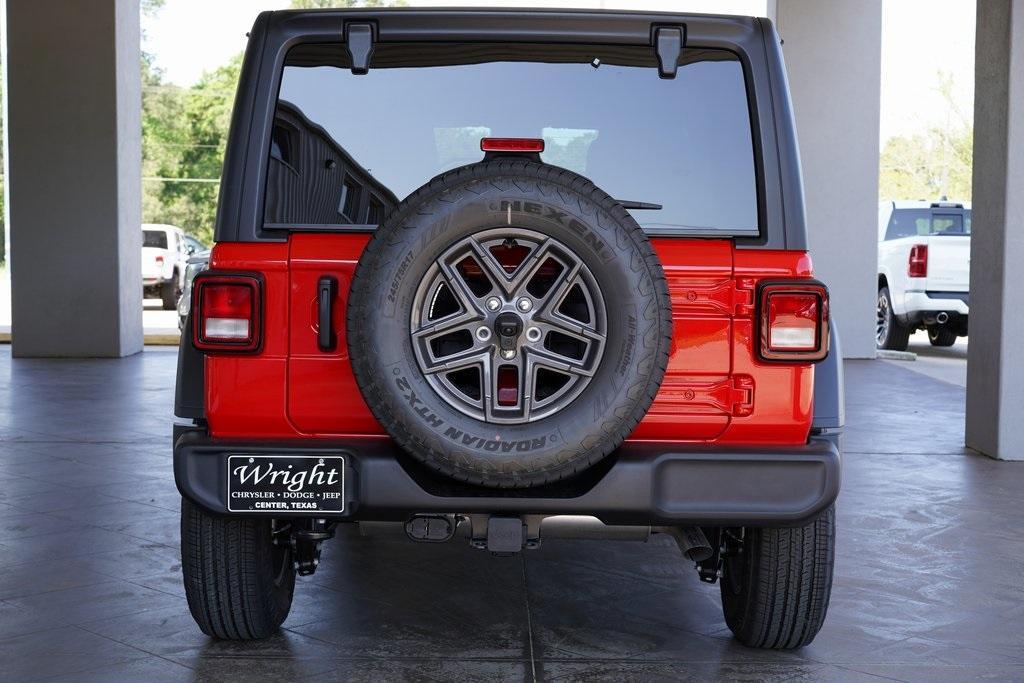 new 2025 Jeep Wrangler car, priced at $48,070