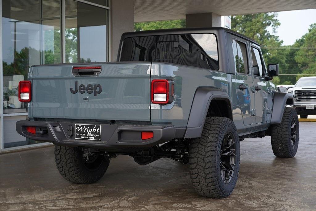 new 2025 Jeep Gladiator car, priced at $52,385