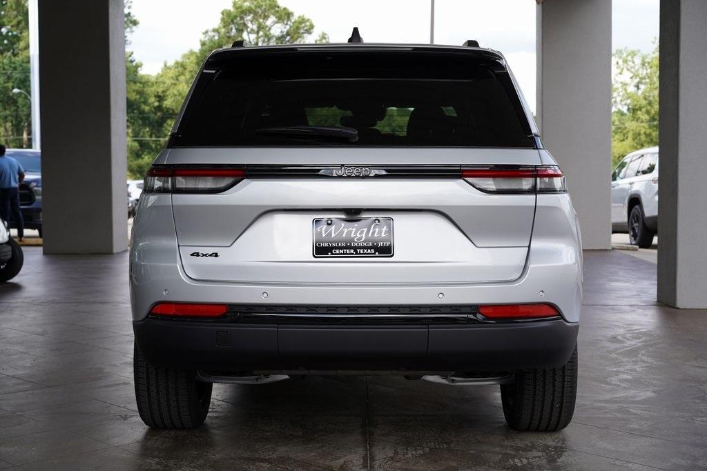 new 2025 Jeep Grand Cherokee car, priced at $46,125