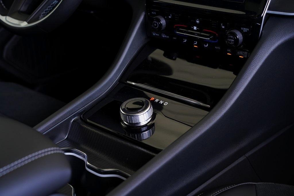 new 2025 Jeep Grand Cherokee car, priced at $48,375