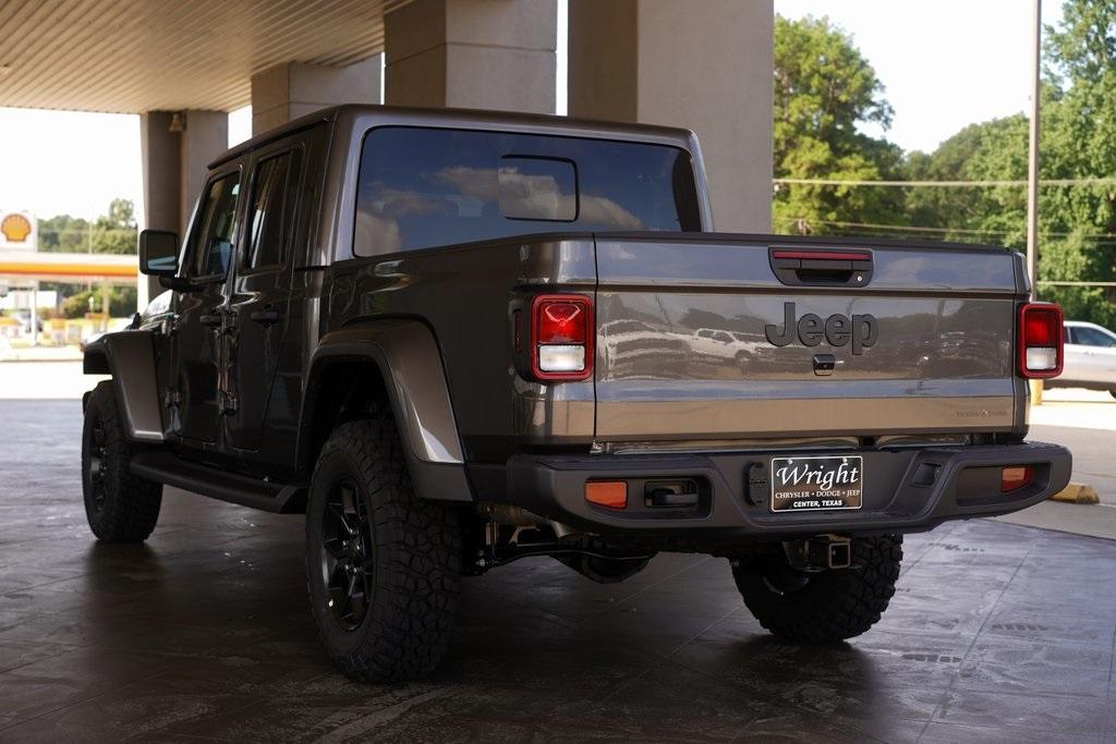 new 2025 Jeep Gladiator car, priced at $48,980