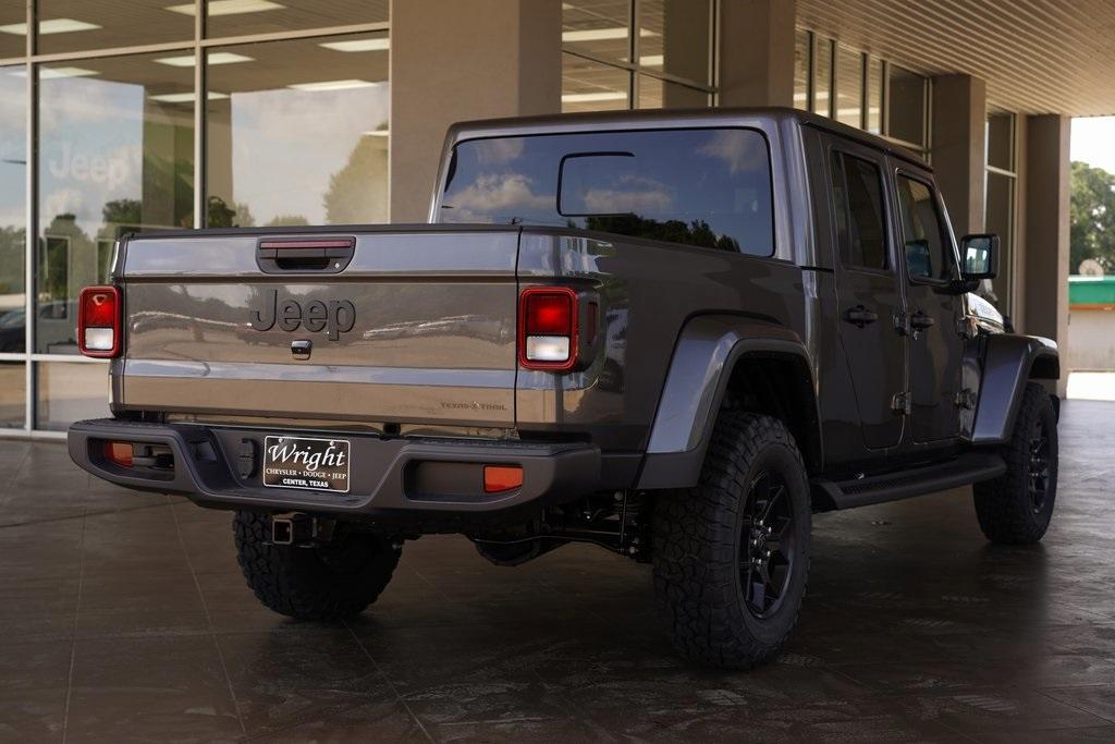 new 2025 Jeep Gladiator car, priced at $48,980