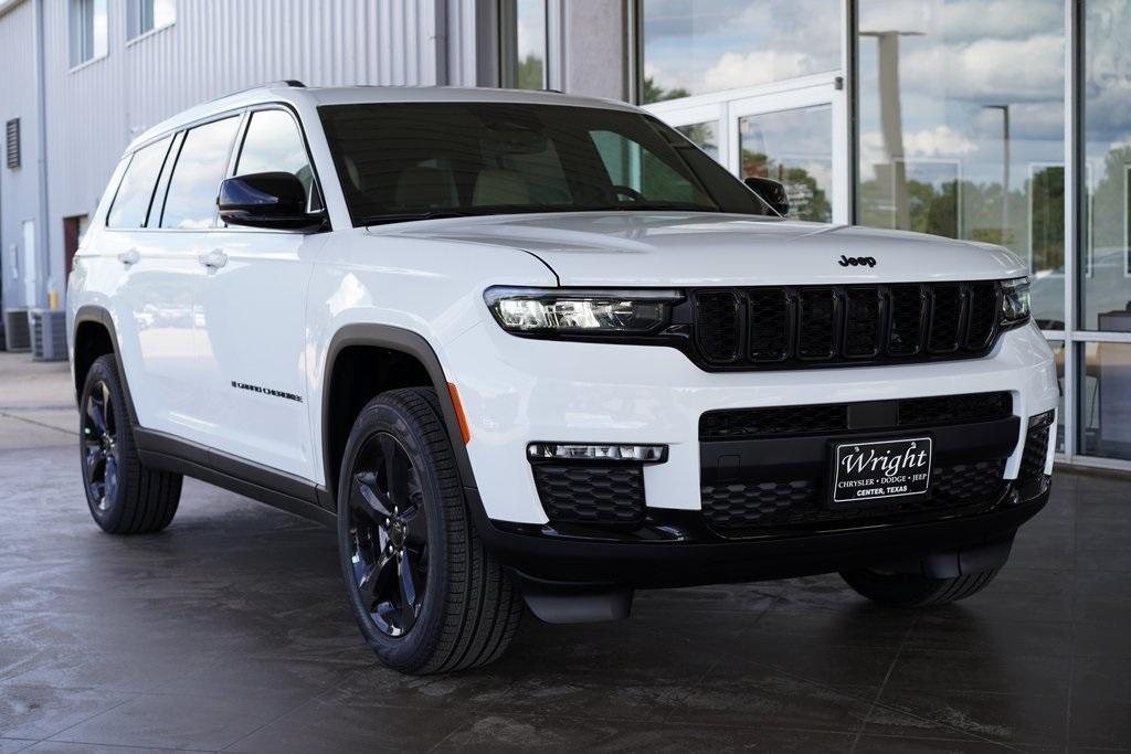 new 2025 Jeep Grand Cherokee L car, priced at $48,990