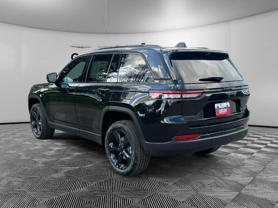 new 2025 Jeep Grand Cherokee car, priced at $55,460