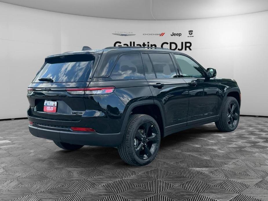 new 2025 Jeep Grand Cherokee car, priced at $55,460