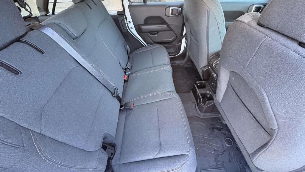 new 2025 Jeep Wrangler car, priced at $55,530