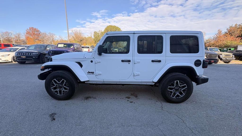 new 2025 Jeep Wrangler car, priced at $55,530