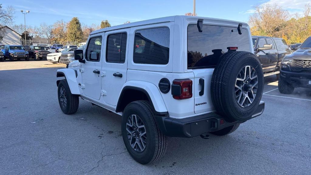 new 2025 Jeep Wrangler car, priced at $55,530