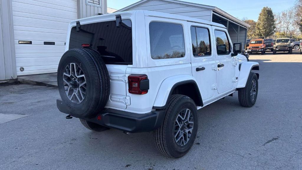 new 2025 Jeep Wrangler car, priced at $55,530
