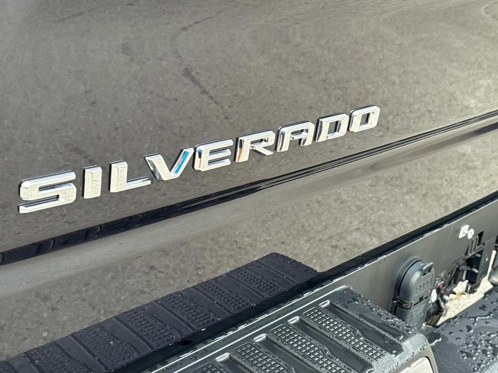 used 2024 Chevrolet Silverado 1500 car, priced at $47,900