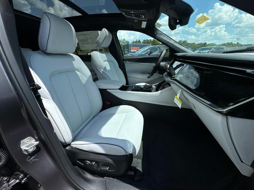 new 2025 Jeep Wagoneer S car, priced at $55,852