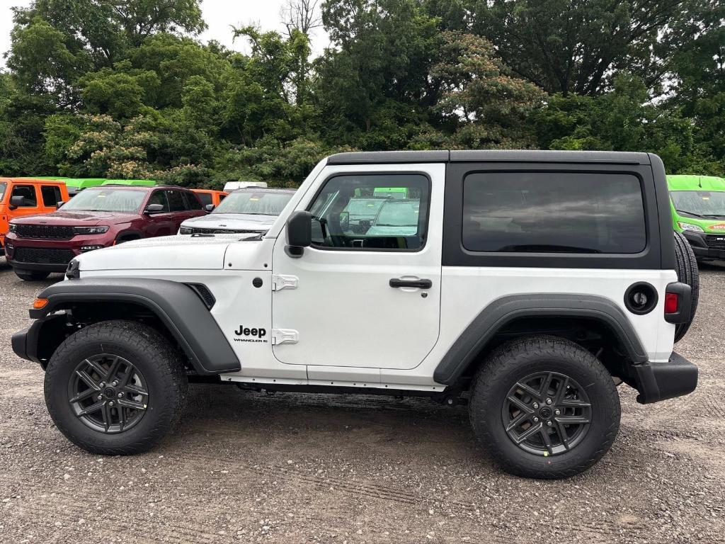 new 2025 Jeep Wrangler car, priced at $39,989