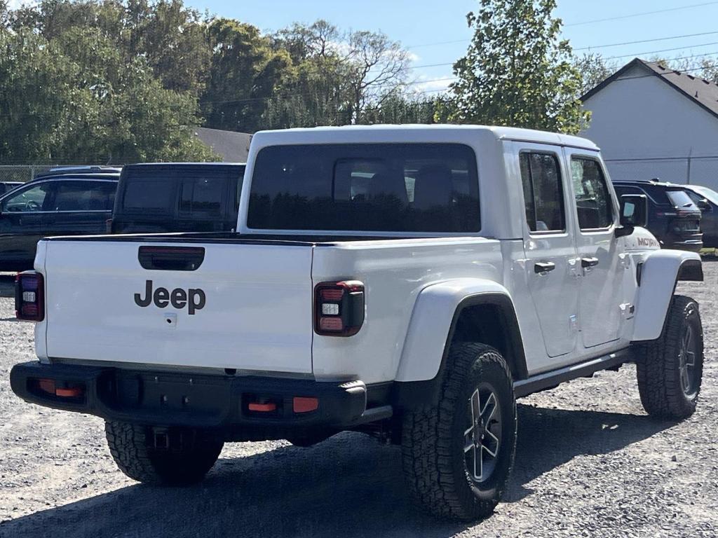 new 2025 Jeep Gladiator car, priced at $54,532