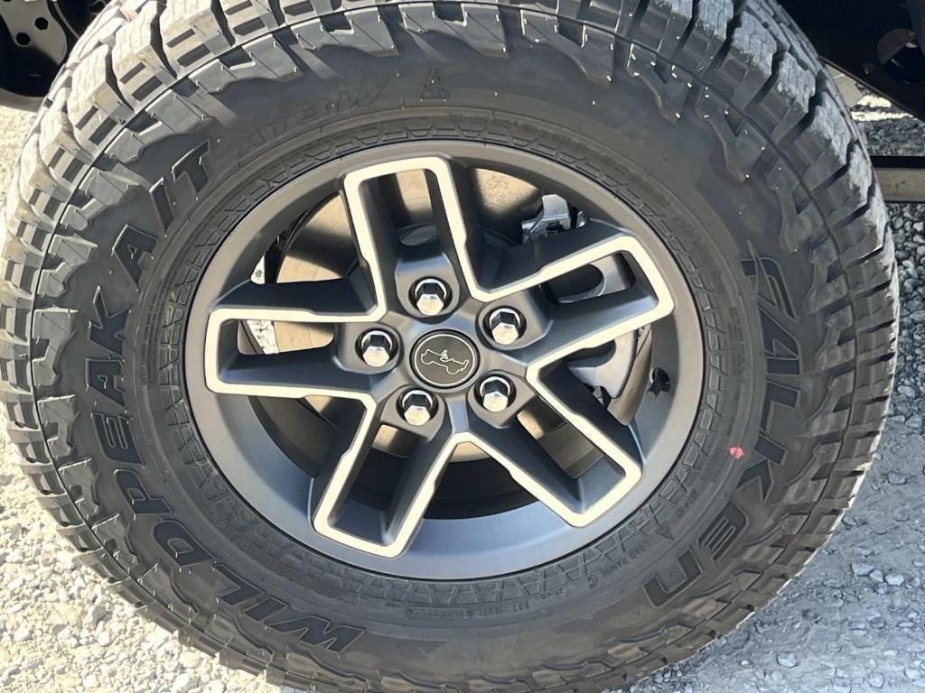 new 2025 Jeep Gladiator car, priced at $54,532