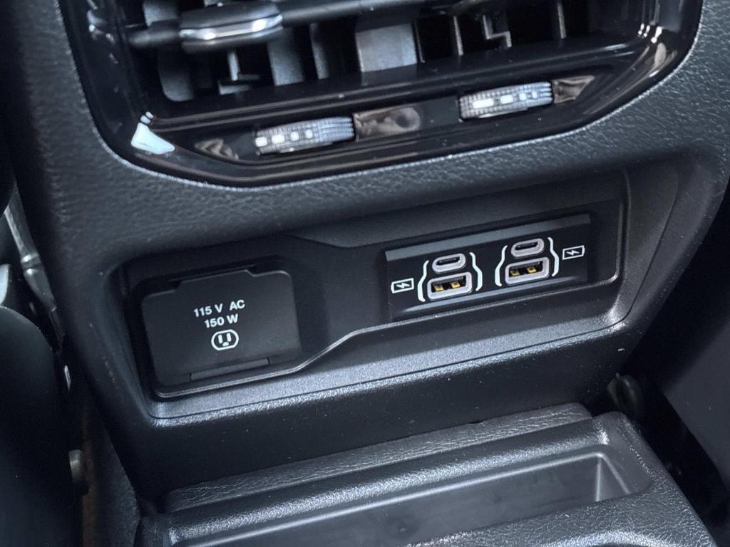 new 2025 Jeep Grand Cherokee L car, priced at $50,775